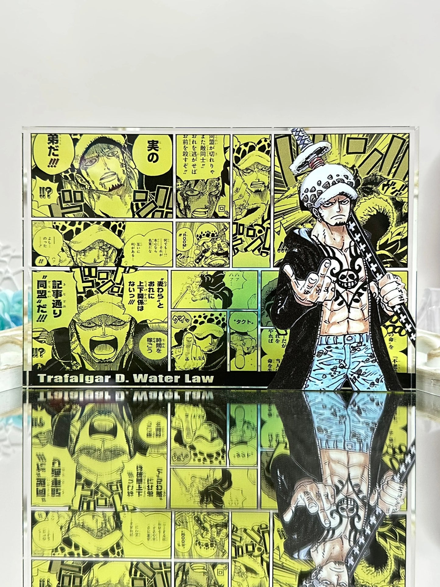 ONE PIECE Acrylic Stands