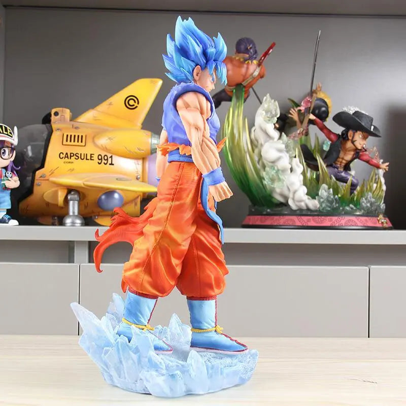 Super Saiyan Blue Son Goku Figure
