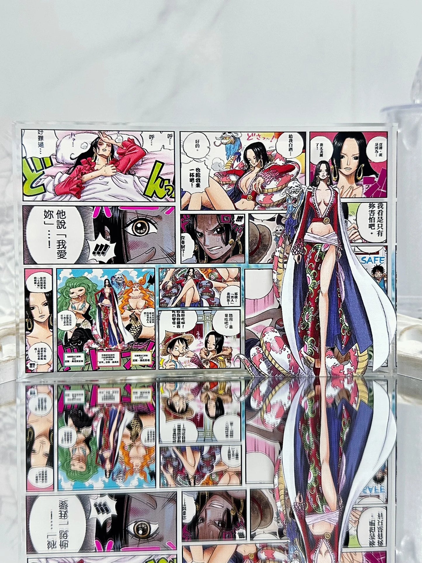 ONE PIECE Acrylic Stands